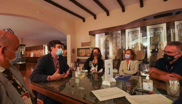 ambassadors-meetings-torres